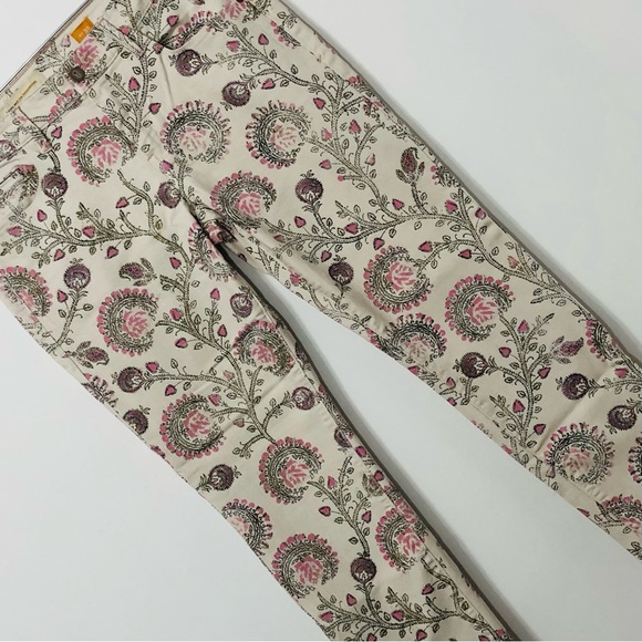 Anthropologie Pilcro Jeans NWOT Floral Zip Embroidered Pocket Size 30 - Picture 2 of 9